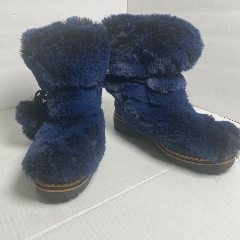 Sam Edelman‎ Navy Blue Faux Fur Pom Pom Lug Sole Ankle Boots Womens 8.5M Cozy